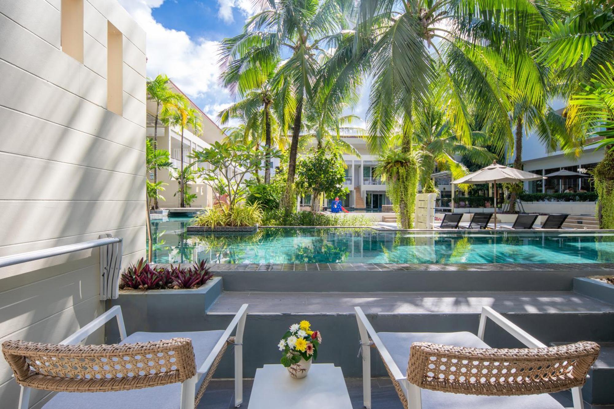 A2 Pool Resort - Sha Plus Phuket Exterior foto